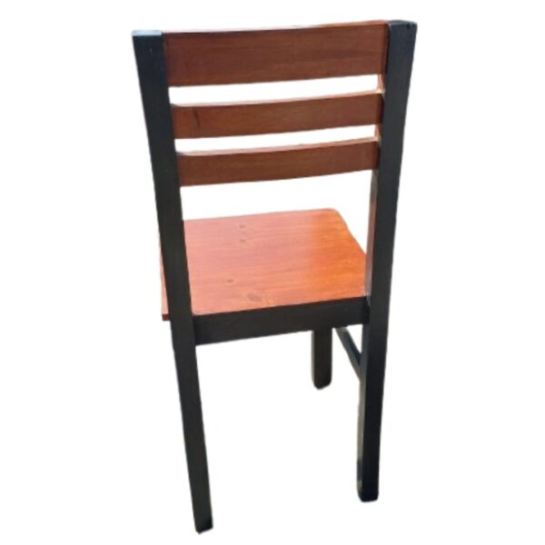Silla Modelo Playera en Color Caramelo y Nogal de Madera Pino y Caramelo: Diseño Auxiliar - Imagen 4
